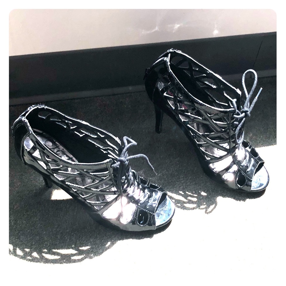 MaterialGirl black patent tie up bootie w/zip back